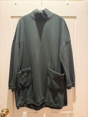 Pomander Place Forest Green Turtleneck Pocket Sweater Dress